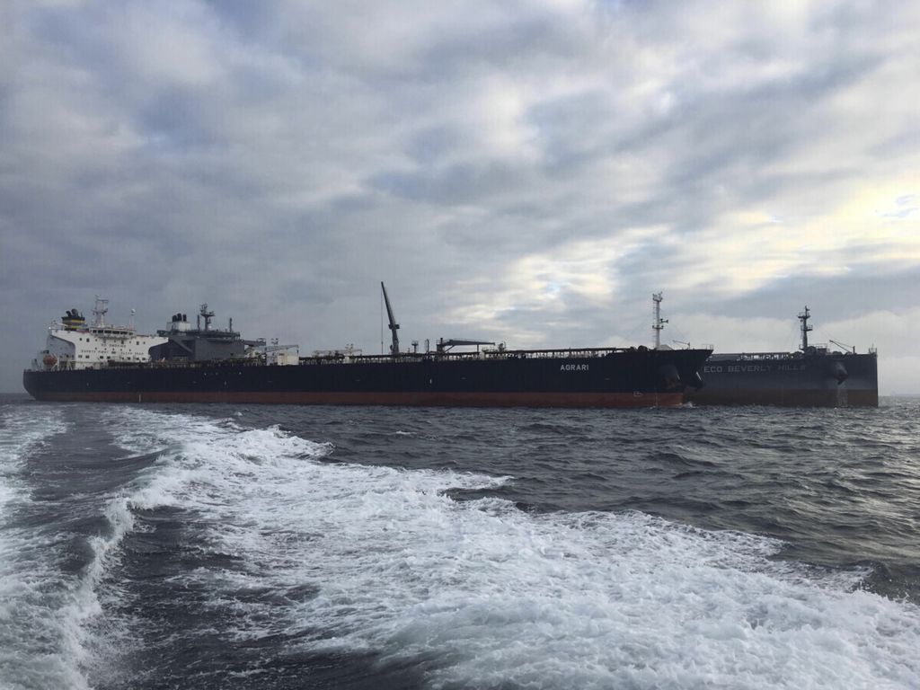 Kapal tanker MT Agrari di perairan lepas pantai Frederikshavn, Denmark, Oktober 2019. Pada 25 November 2020, sebuah ranjau laut di Laut Merah, dekat Yaman, meledak dan merusak kapal tanker itu.