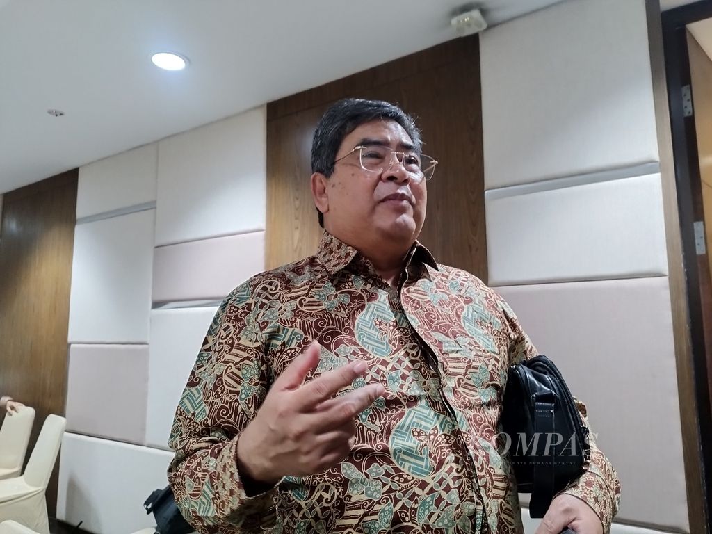 Vice President Director PT Toyota Motor Manufacturing Indonesia Bob Azam