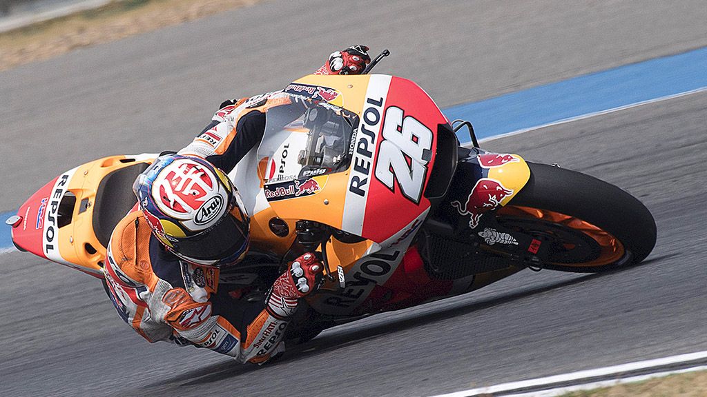 Dani Pedrosa memacu sepeda motornya pada hari terakhir uji coba pramusim MotoGP di Sirkuit Buriram, Thailand, Minggu (18/2). Pebalap tim Repsol Honda itu menjadi yang tercepat dalam hasil kompilasi tiga hari uji coba pada 16-18 Februari.