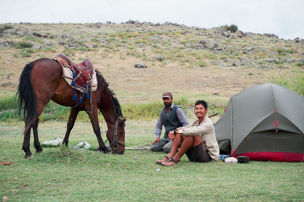 Foto dengan penggembala 400 kerbau di kaki Gunung Erciyes, Kayseri, Turki. 