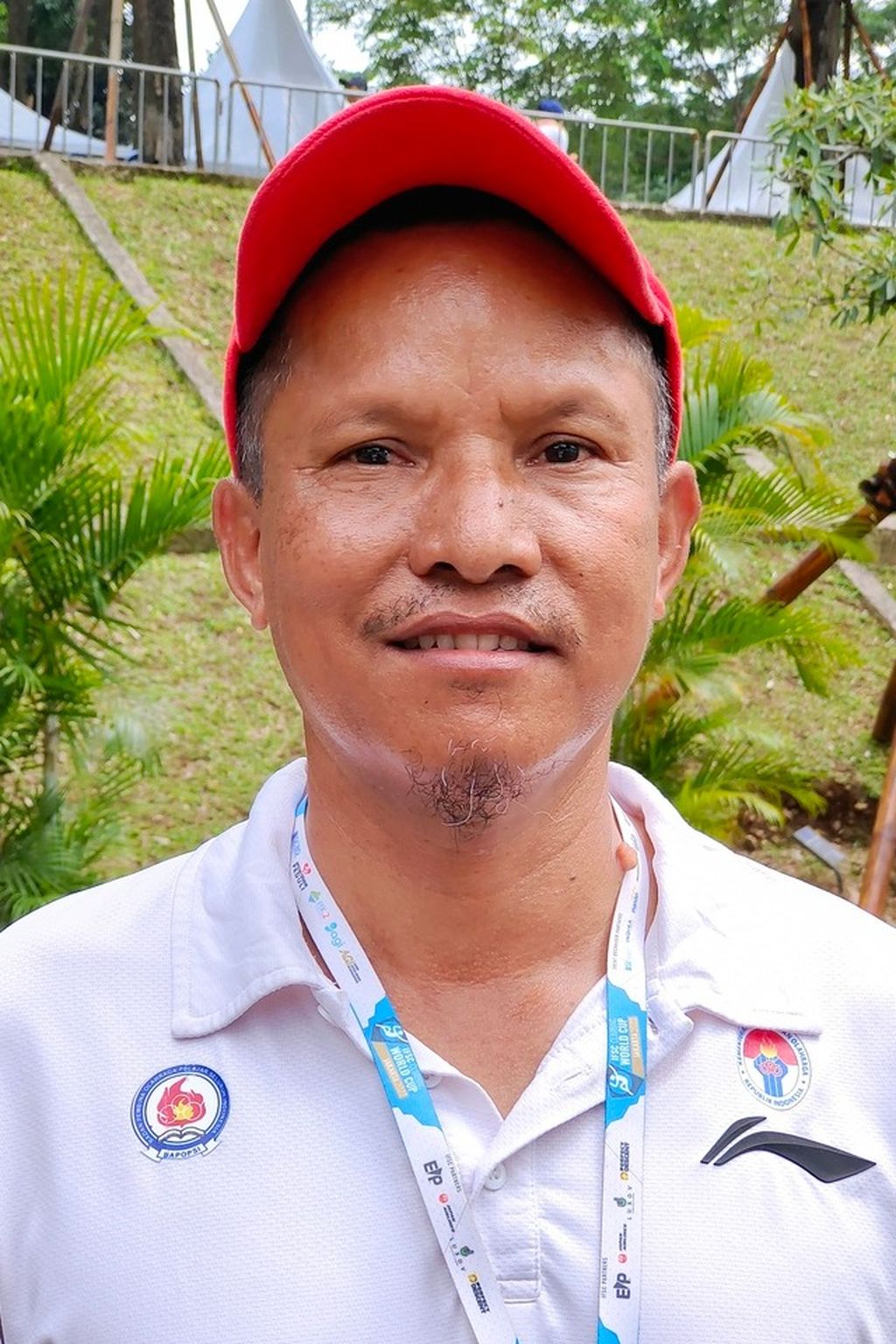 Pelatih panjat tebing pemusatan latihan nasional Pengurus Besar Federasi Panjat Tebing Indonesia (PB FPTI) Triyanto Budi Santoso.