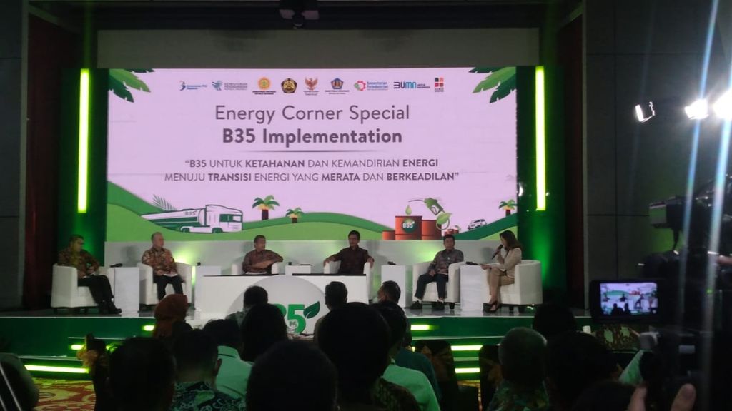 Diskusi ”Energy Corner Special B35 Implementation” di Jakarta Pusat, Selasa (31/1/2022).