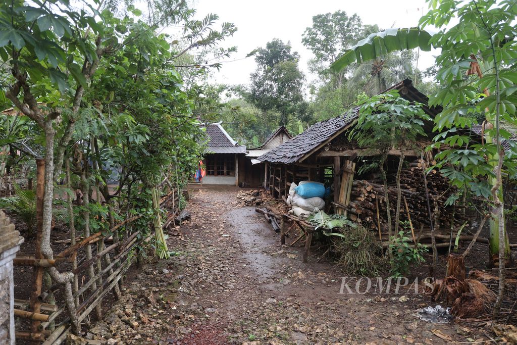 Lokasi penyembelihan sapi yang terpapar Antraks di Dusun Jati, Candirejo, Semanu, Gunungkidul, DI Yogyakarta, Jumat (7/7/2023). 