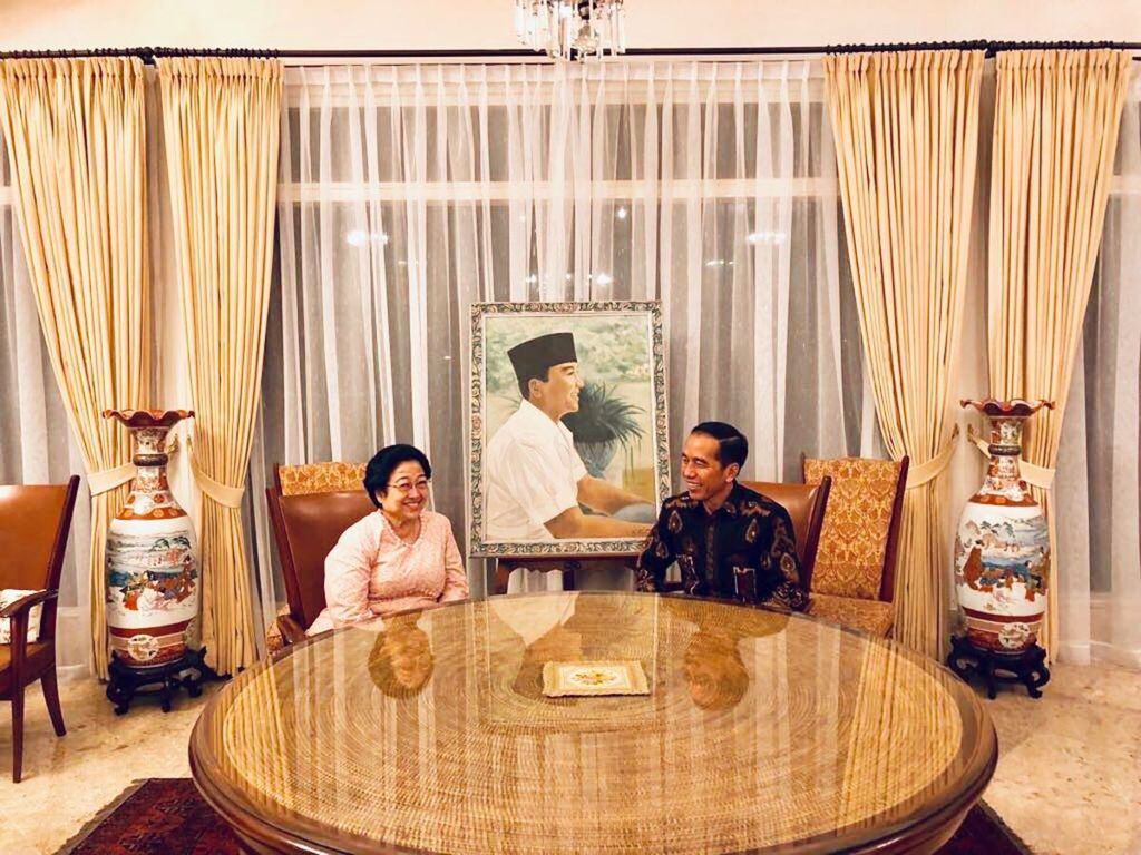 Presiden Joko Widodo kembali bertemu dengan Ketua Umum PDI-P Megawati Sukarnoputri di Batu Tulis, Bogor, Selasa (12/6/2018).
