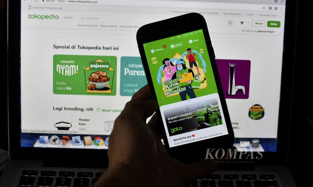 Gojek dan Tokopedia resmi mengumumkan kesepakatan merger melalui pembentukan Grup Goto pada Senin (17/5/2021). Gojek merupakan platform layanan <i>on-demand</i> dan finansial, sementara Tokopedia merupakan perusahaan teknologi lokapasar (<i>marketplace</i>) di Indonesia.