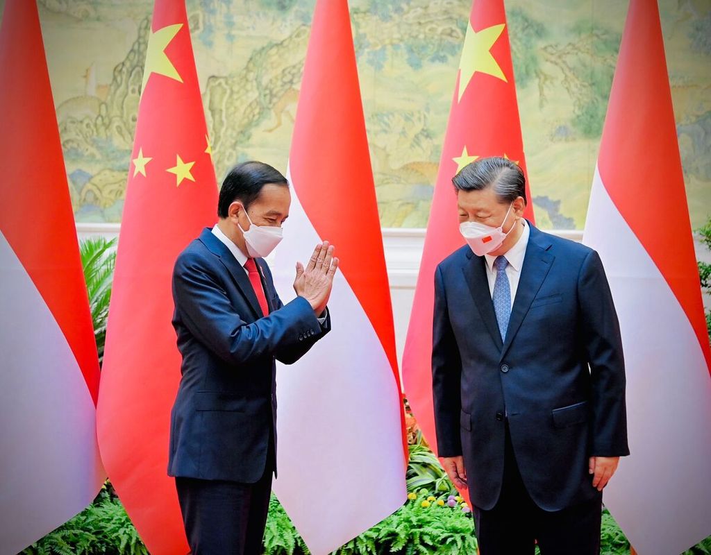 Presiden Joko Widodo bertemu Presiden China Xi Jinping dalam lawatannya ke Beijing, China, Selasa (26/7/2022).