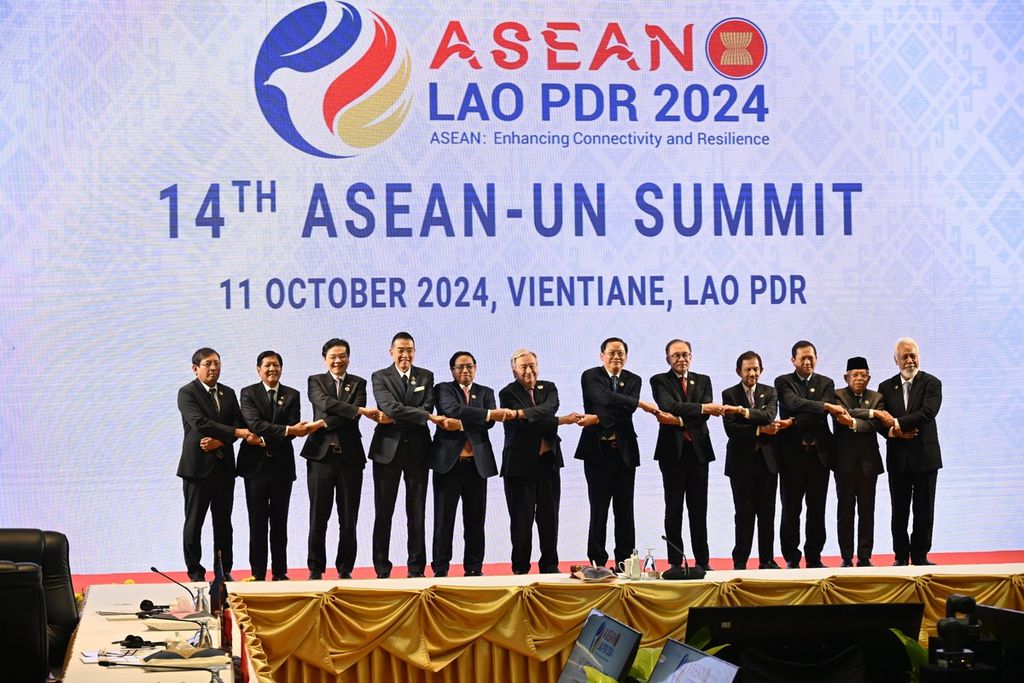 Wakil Presiden Ma’ruf Amin (kedua dari kanan) menghadiri KTT ASEAN-PBB di Vientiane, Laos, Jumat (11/10/2024).