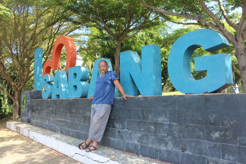 Ibnu Azzam, anak laut yang kini menjadi pelatih selam di Sabang, Aceh. Ia telah mengajar ratusan anak muda dan mahasiswa.