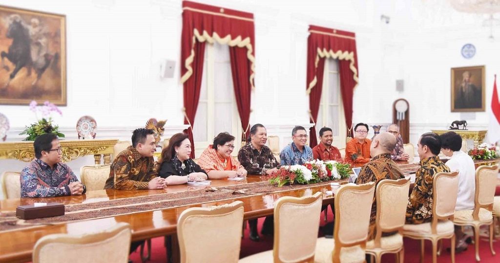 Diskusi mengenai peran diaspora Indonesia di dalam membantu pemerintah.