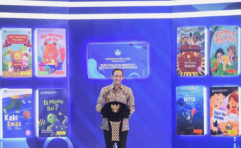 Menteri Pendidikan, Kebudayaan, Riset, dan Teknologi Nadiem Anwar Makarim meluncurkan program Merdeka Belajar episode ke-23 bertajuk Buku Bacaan Bermutu untuk Literasi Indonesia di Jakarta, Senin (27/2/2023).