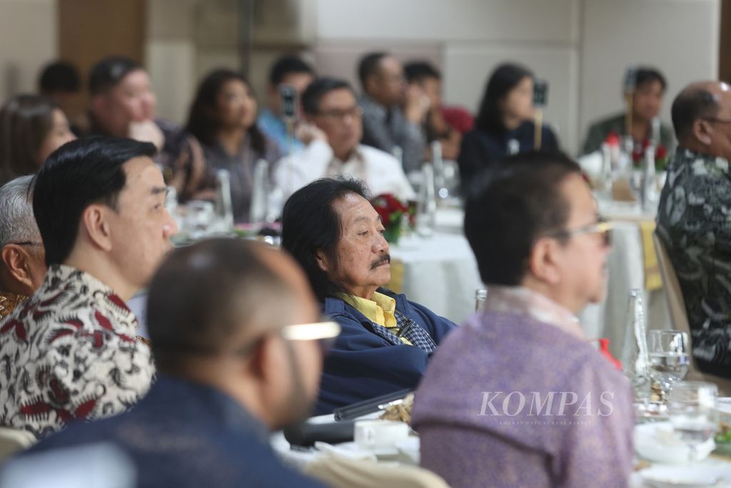 Para undangan mendengarkan penjelasan Ketua Komisi Pemilihan Umum Hasyim Asy’ari (tidak tampak) dalam Kompas Collaboration Forum (KCF) di Gedung Kompas Gramedia, Jakarta, Jumat (26/1/2024). Selain Hasyim, pembicara lainnya adalah CEO Citi Indonesia Batara Sianturi. Tema yang diangkat dalam Kompas Collaboration Forum adalah ”Peta Politik Mutakhir dan Harapan Dunia Usaha”. Kegiatan ini dihadiri para pemimpin perusahaan terkemuka di Tanah Air. 