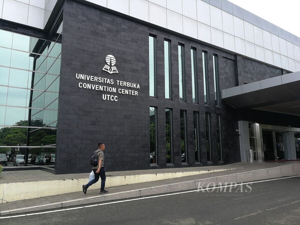 Open University Complex in Pondok Cabe, South Tangerang, Banten.