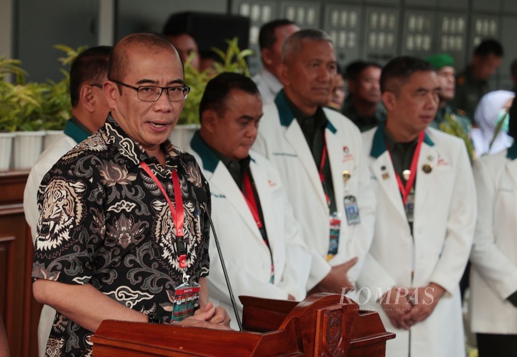 Ketua Komisi Pemilihan Umum Hasyim Asy’ari di RSPAD Gatot Soebroto, Jakarta, Kamis (26/10/2023). 