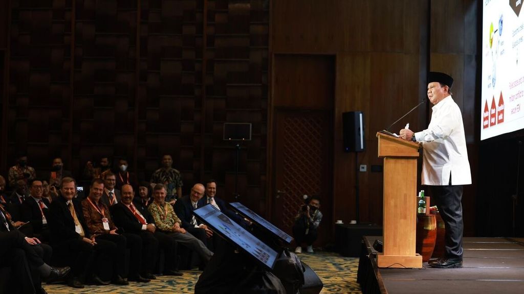 Minister of Defence Prabowo Subianto delivers his speech at the Global Food Security forum, held on Sunday (13/11/2022) in Nusa Dua, Bali. 