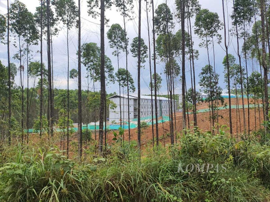 Rumah susun hunian bagi para pekerja konstruksi Ibu Kota Negara Nusantara di Kecamatan Sepaku, Penajam Paser Utara, Kalimantan Timur, Jumat (23/11/2022). Rusun tersebut. nantinya akan menampung belasan ribu pekerja konstruksi.