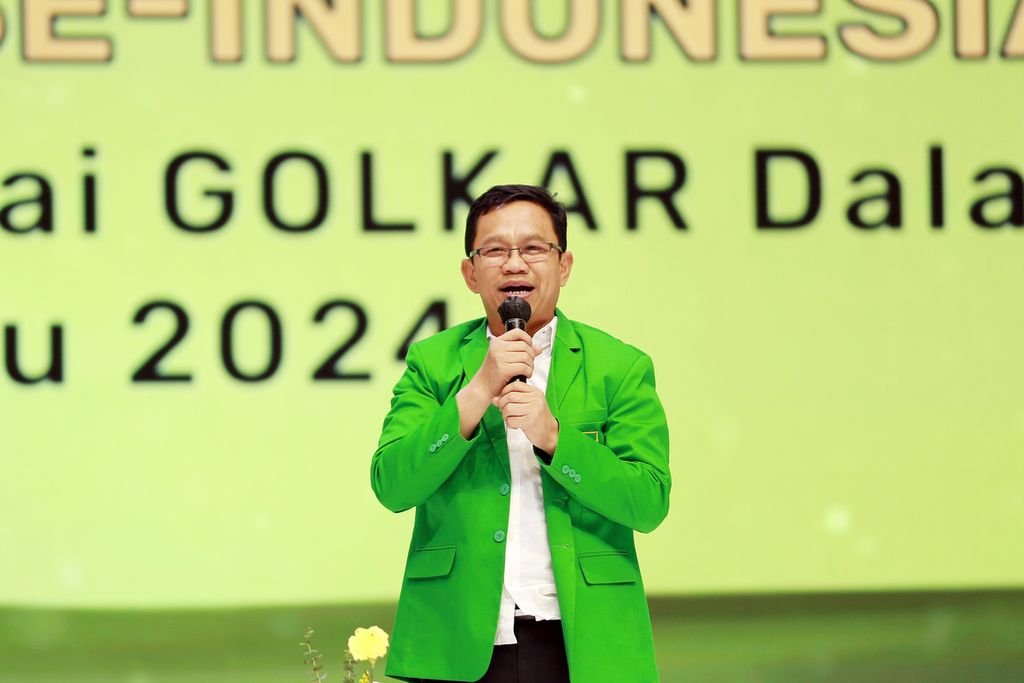 Wakil Ketua Umum Partai Persatuan Pembangunan Amir Uskara saat hadir dalam acara peringatan Hari Ulang Tahun Ke-58 Partai Golkar di JIExpo, Kemayoran, Jakarta Pusat, Kamis (20/10/2022). 