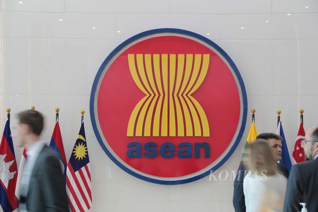 Suasana Sekretariat ASEAN di Jakarta 20-21 November 2023. Pada 30 Desember 2023, para menteri luar negeri anggota ASEAN menegaskan kepemilikan Asia Tenggara atas Laut China Selatan.