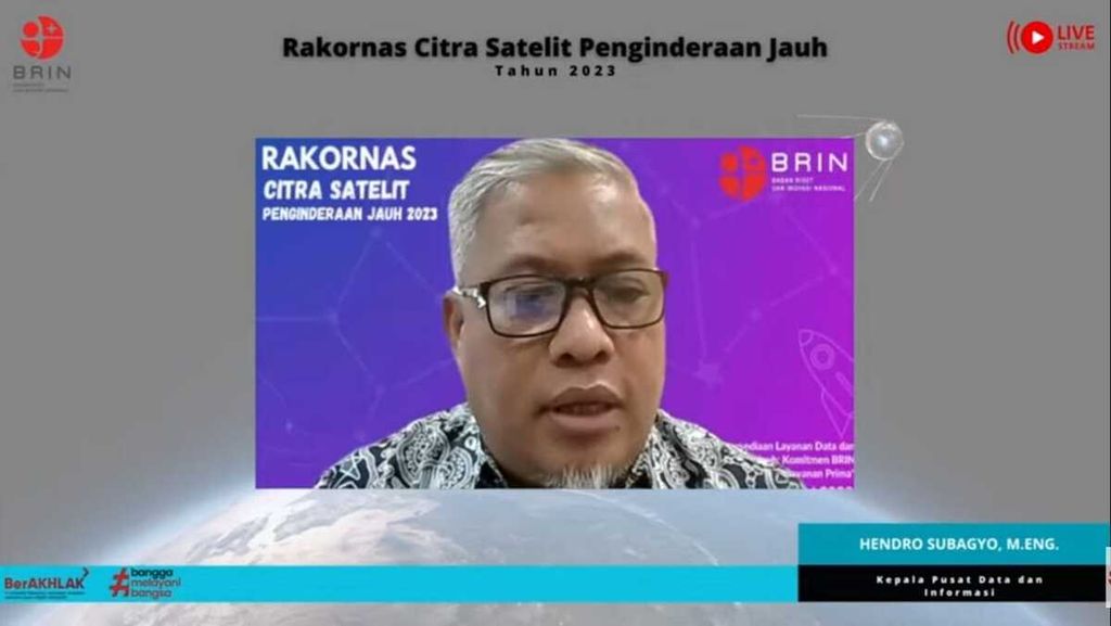 Kepala Pusat Data dan Informasi (Kapusdatin) BRIN Hendro Subagyo saat memaparkan materi di Rapat Koordinasi Nasional (Rakornas) Citra Satelit Inderaja 2023 secara daring di Jakarta, Selasa (9/5/2023).