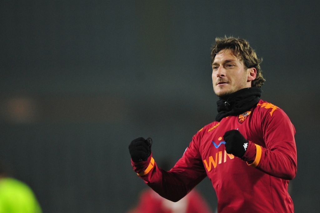 Francesco Totti saat membela AS Roma, beberapa waktu lalu. 