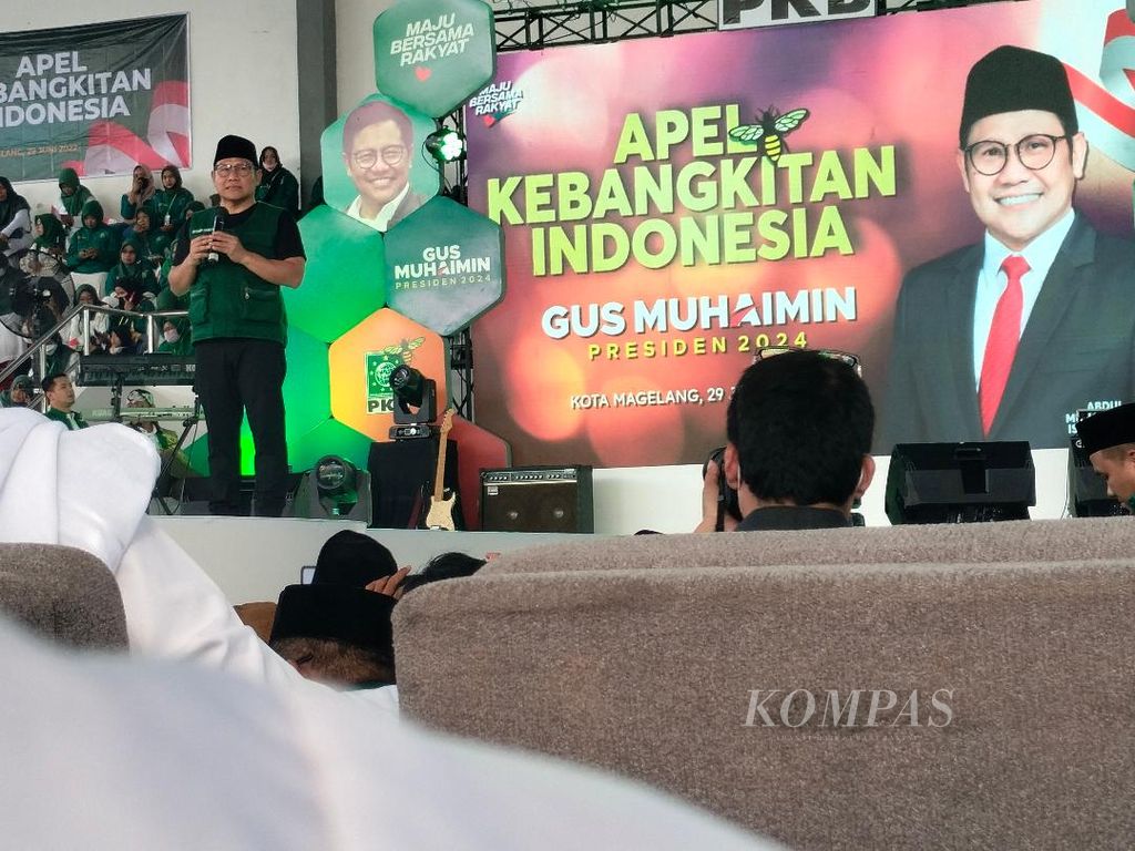 Ketua Umum DPP PKB Muhimin Iskandar menyampaikan arahan terkait persiapan untuk Pemilu dan Pilpres 2024 di hadapan ribuan kader PKB, Rabu (29/6/2022).