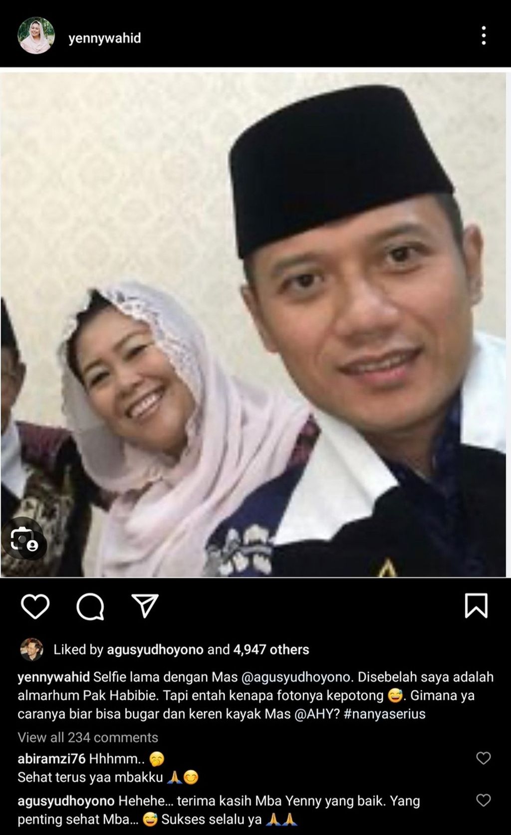 Tangkapan layar saat Zannuba Ariffah Chafsoh atau Yenny Wahid mengunggah foto sedang berswafoto dengan Ketua Umum Partai Demokrat Agus Harimurti Yudhoyono pada akun Instagram pribadinya, Jumat (30/6/2023).