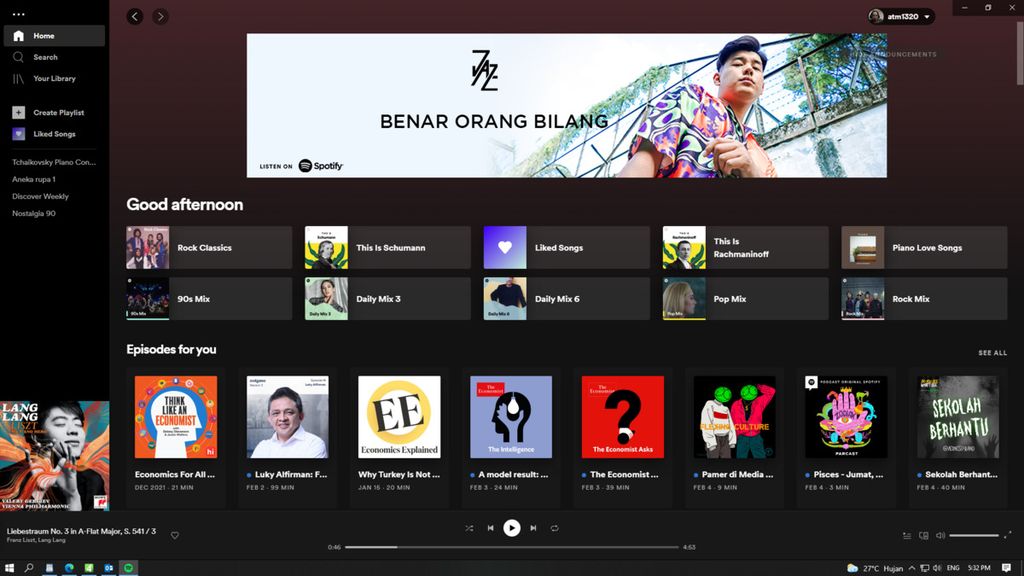 Tangkapan layar tampilan Spotify saat diakses dari sebuah komputer, di Jakarta, 4 Februari 2022.