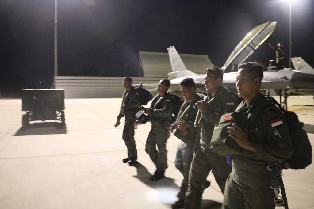 TNI AU ikut dalam latihan Large Force Employment dalam aksi serangan malam hari, Kamis (8/9/2022).