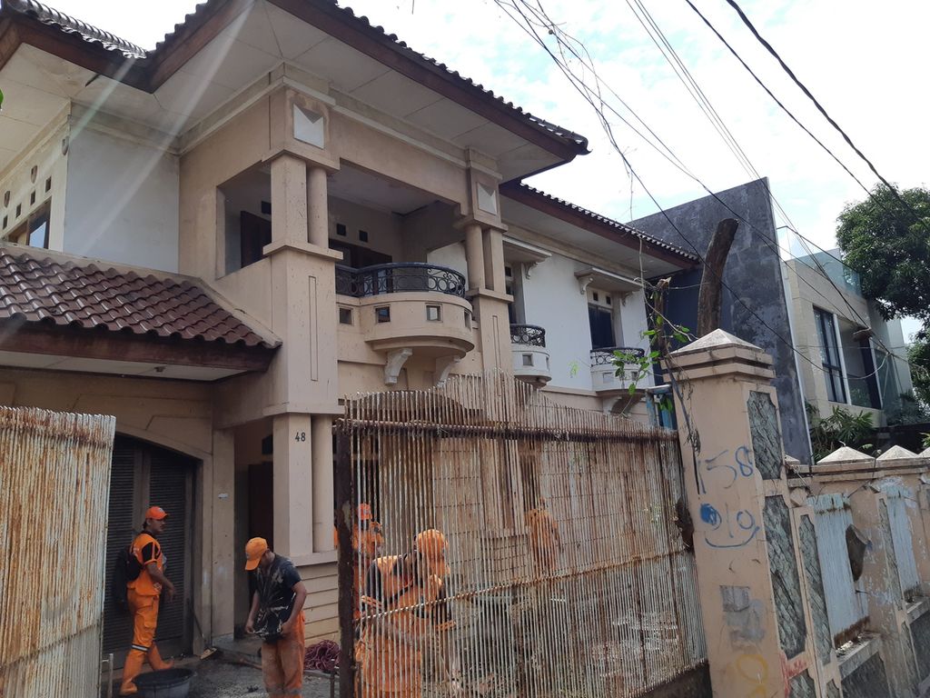Kondisi rumah dari Ibu Eny dan Tiko di bilangan Cakung, Jakarta Timur.