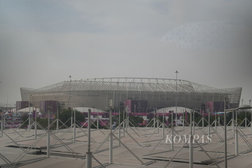 Penampakan Stadion Ahmad Bin Ali di Qatar pada Kamis (17/11/2022). Stadion itu merupakan salah satu arena Piala Dunia Qatar 2022. 