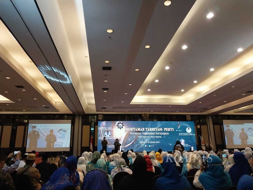 Wakil Presiden Ma’ruf Amin pada acara pembukaan Muktamar Tarbiyah-Perti dan Organisasi Serumpun di Hotel Mercure, Ancol, Jakarta, Minggu (23/10/2022).
