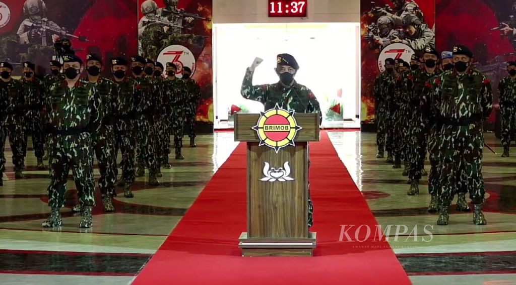 Tangkapan layar Kapolri Jenderal (Pol) Listyo Sigit Prabowo saat perayaan Hari Ulang Tahun Ke-76 Brigade Mobil (Brimob) di Mako Korps Brimob Depok, Jawa Barat, Minggu (14/12/2021).