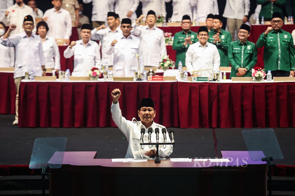 Ketua Umum Partai Gerindra Prabowo Subianto berpidato saat deklarasi koalisi antara Partai Gerindra dan PKB dalam Pemilu 2024 di Sentul, Bogor, Jawa Barat, Sabtu (13/8/2022).