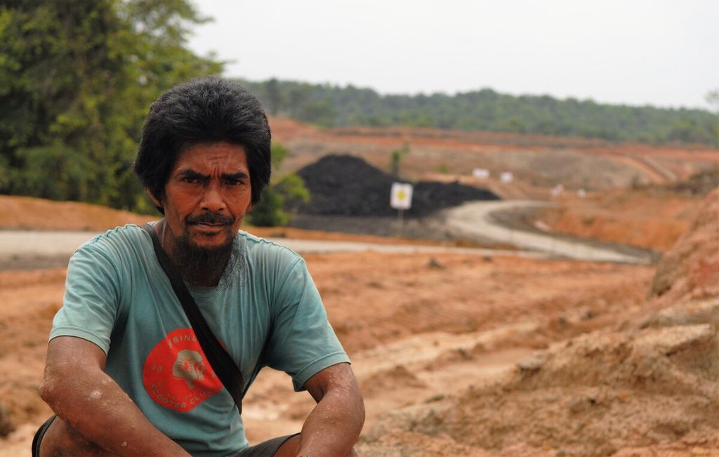 Komunitas adat Orang Rimba wilayah Serenggam bertahan di tengah masifnya aktivitas tambang batubara di Koto Boyo, Kecamatan Batin XXIV, Batanghari, Jambi, Senin (18/10/2021).