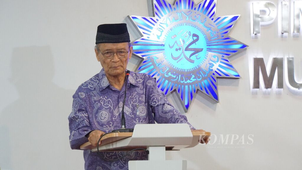 Ahmad Syafii Maarif, mantan Ketua Umum PP Muhammadiyah, memberikan pidato dalam acara Silaturami Keluarga Besar Muhammadiyah di Yogyakarta, Rabu (5/6/2019).