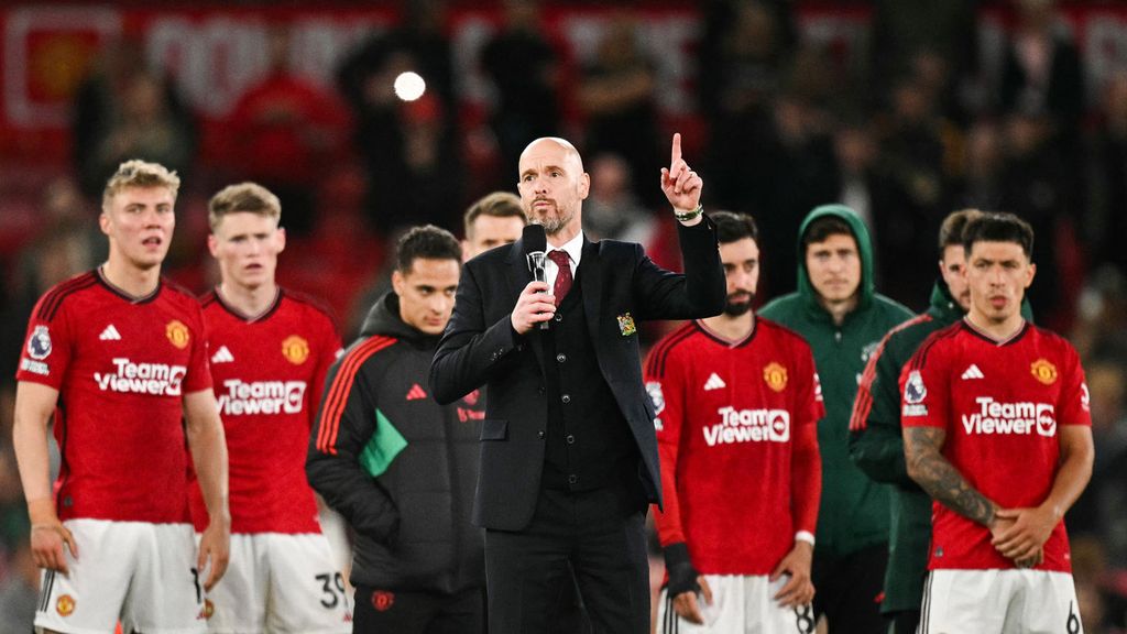 Manchester United Manager Erik ten Hag delivered a speech after the English League match between Manchester United and Newcastle United at Old Trafford, Manchester, on May 15, 2024.
