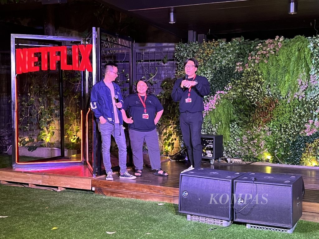Tim Netflix mengumumkan dua peserta terpilih dari 20 peserta Series Pitch Lab di Yogyakarta, Kamis (30/11/2023). Series Pitch Lab merupakan kolaborasi Jogja-Netpac Asian Film Festival dengan Netflix.