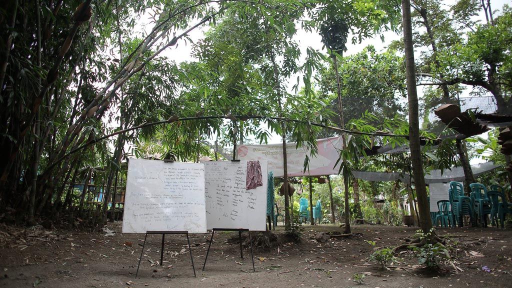 Suasana kursus bahasa inggris di salah satu lembaga kursus di kampung inggris Desa Tulungrejo, Kecamatan Pare, Kabupaten Kediri.