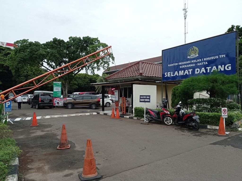 Kantor Imigrasi Kelas I Khusus TPI Soekarno-Hatta di Kota Tangerang, Banten.