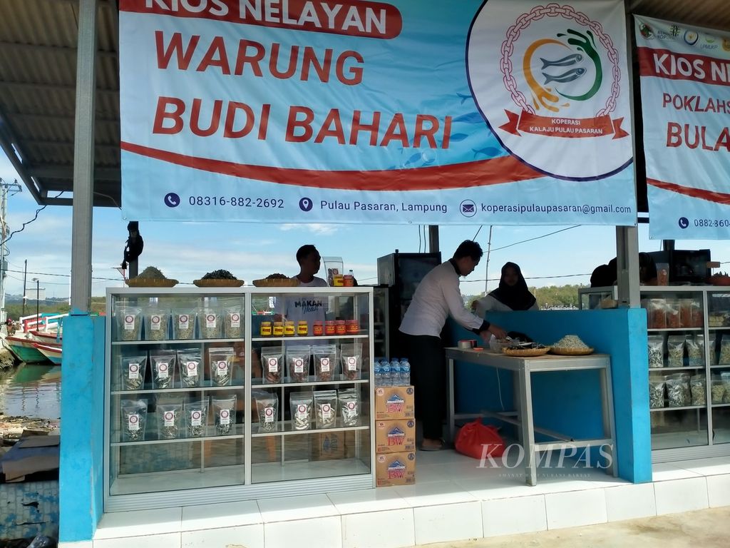 Sentra kuliner di Pulau Pasaran, Kota Bandar Lampung, Lampung, Rabu (7/2/2024). 