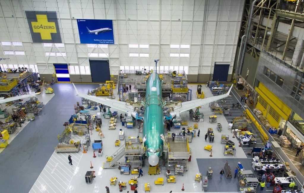 Proses perakitan pesawat pertama Boeing 737 Max di pabrik Boeing di Renton, Negara Bagian Washington, AS. 