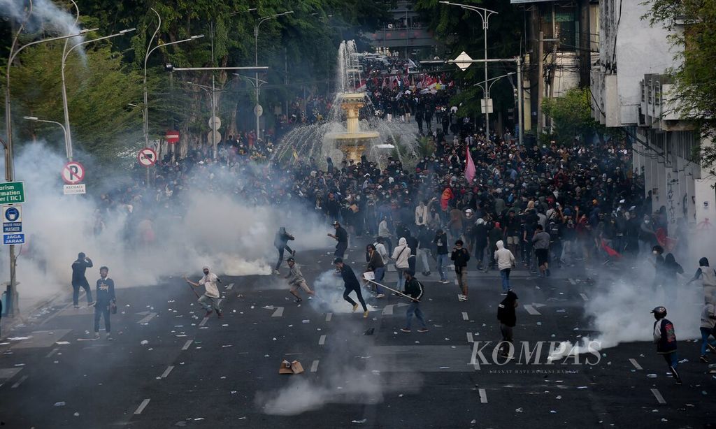 https://cdn-assetd.kompas.id/ysohZab0LW_9pLTvElYRBR8z78A=/1024x614/filters:watermark(https://cdn-content.kompas.id/umum/kompas_main_logo.png,-16p,-13p,0)/https%3A%2F%2Fkompas.id%2Fwp-content%2Fuploads%2F2020%2F10%2F7d950f33-3cb8-420f-92c7-beec83b135ea_jpg.jpg