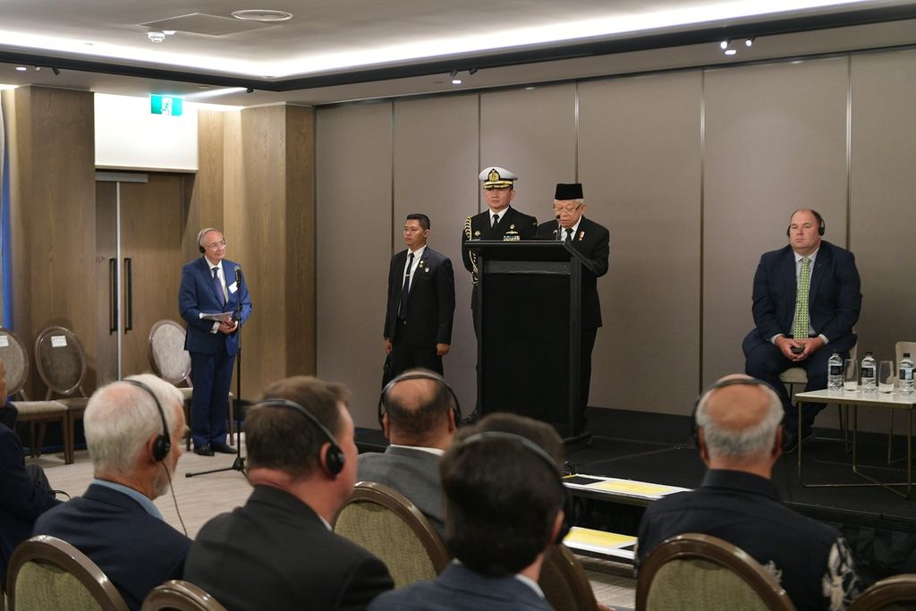 Wakil Presiden Ma'ruf Amin menghadiri acara Business Forum with Halal Industry, di Jade Room, Hotel Cordis, Auckland, Selandia Baru, Jumat (1/3/2024).