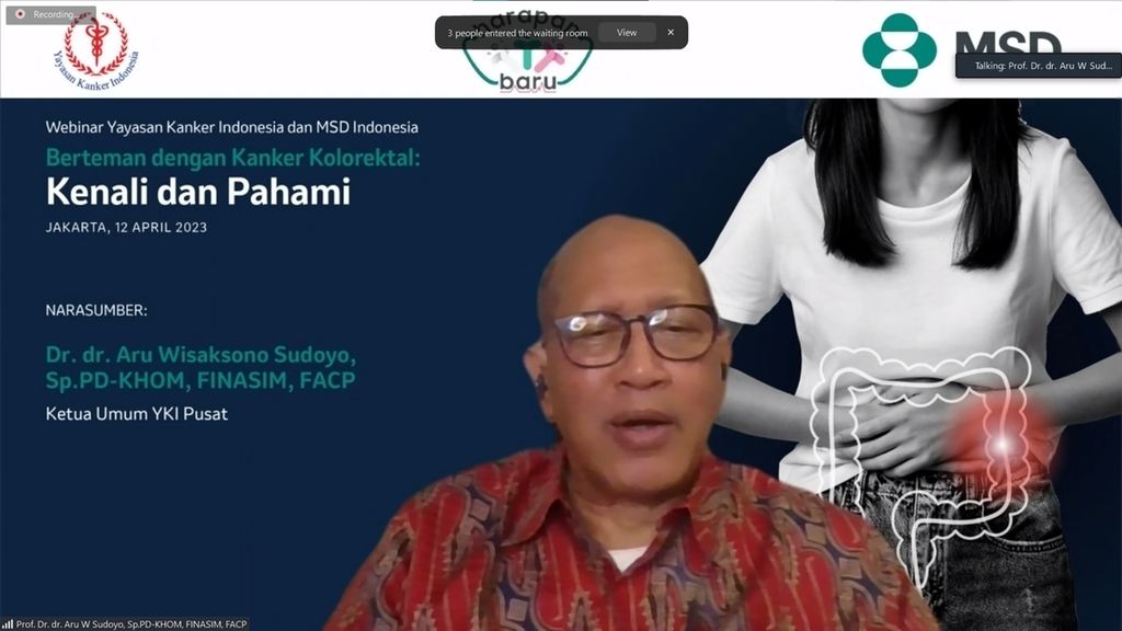 Ketua Umum Yayasan Kanker Indonesia Pusat Aru Wisaksono Sudoyo