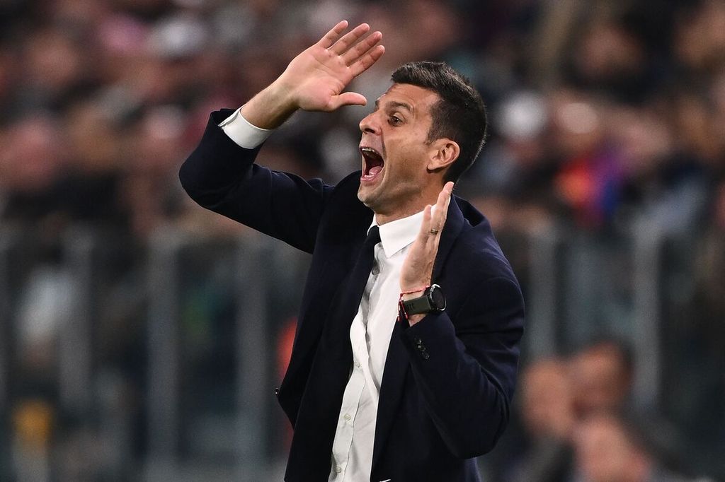 Pelatih Juventus Thiago Motta saat laga Liga Champions antara Juve dan VfB Stuttgart di Turin, 22 Oktober 2024. Seusai mengalami kekalahan perdana musim ini saat lawan Stuttgart, Juve akan menantang tuan ruman Inter Milan pada laga Liga Italia, Senin (28/10/2024) dini hari WIB.