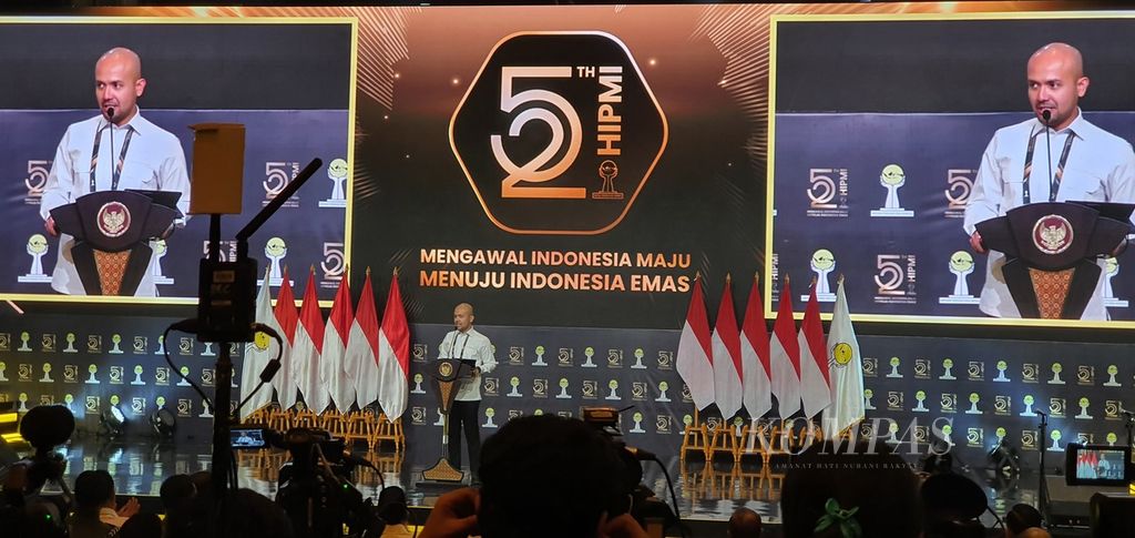 Ketua Umum Hipmi Akbar Himawan Buchari memuji pertumbuhan wirausaha di masa pemerintahan Presiden Joko Widodo meningkat dari 1,8 persen menjadi 3,8 persen. Hal ini disampaikan dalam peringatan HUT ke-52 Hipmi di Jakarta, Senin (10/6/2024).